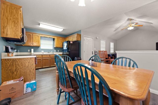 21 Dogwood Road, Burnside, KY 42519