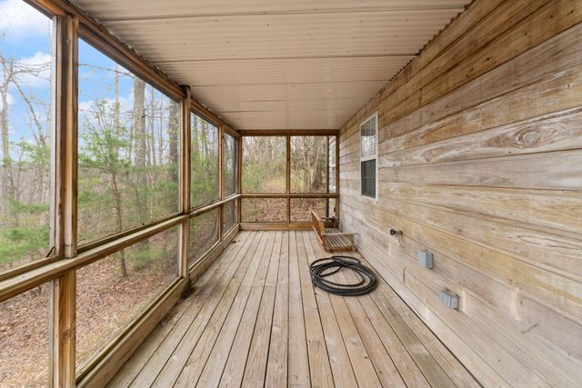 21 Dogwood Road, Burnside, KY 42519