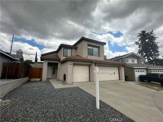 10245 Shale, Mentone, CA 92359