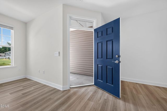 466 Channel Drop Drive, Clayton, NC 27520