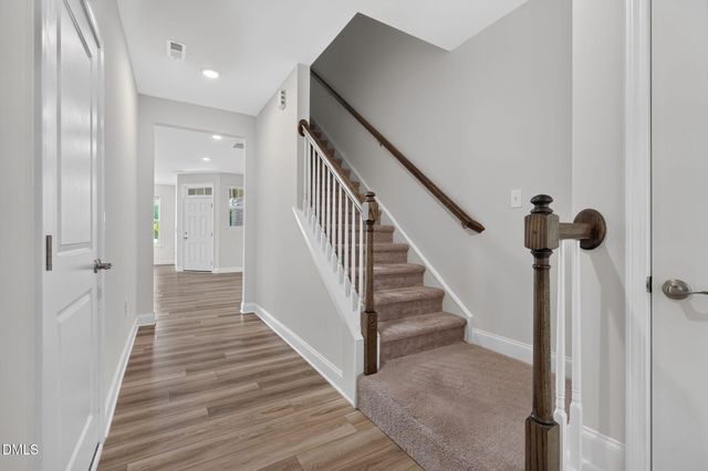 466 Channel Drop Drive, Clayton, NC 27520