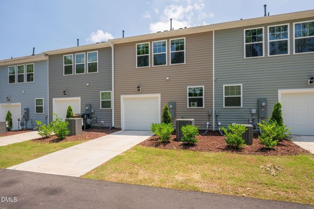 466 Channel Drop Drive, Clayton, NC 27520