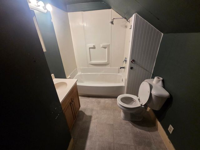 820-822 E Chippewa Street, Mount Pleasant, MI 48858