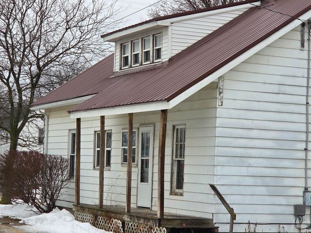 820-822 E Chippewa Street, Mount Pleasant, MI 48858