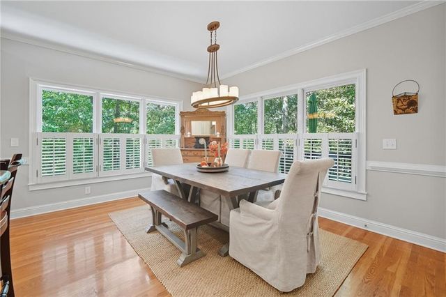 208 N Ridgeview Court, Canton, GA 30115