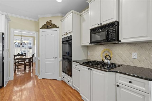 208 N Ridgeview Court, Canton, GA 30115