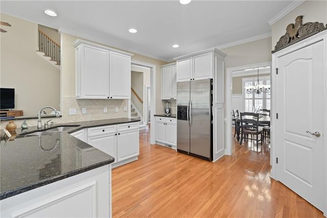 208 N Ridgeview Court, Canton, GA 30115