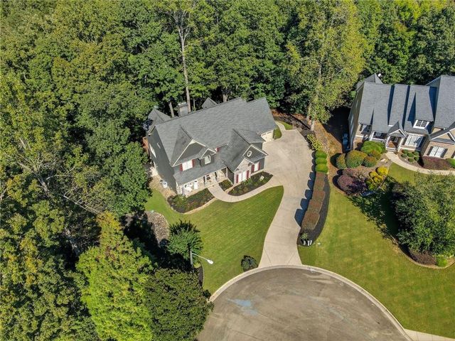 208 N Ridgeview Court, Canton, GA 30115
