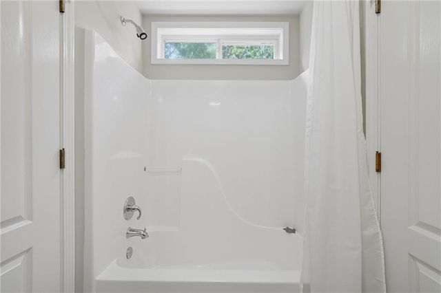 208 N Ridgeview Court, Canton, GA 30115