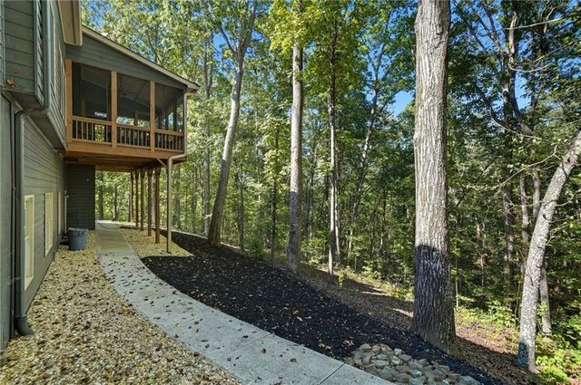 208 N Ridgeview Court, Canton, GA 30115