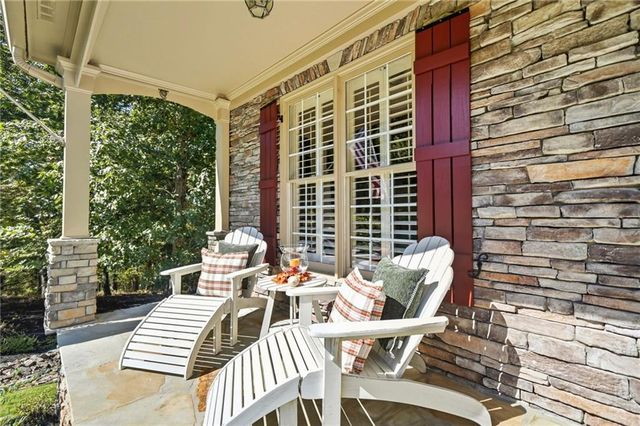 208 N Ridgeview Court, Canton, GA 30115