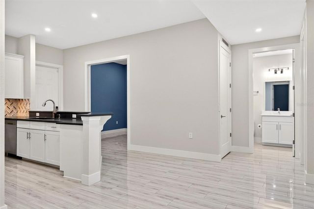 1751 FIREHOUSE LANE 25102, Orlando, FL 32814