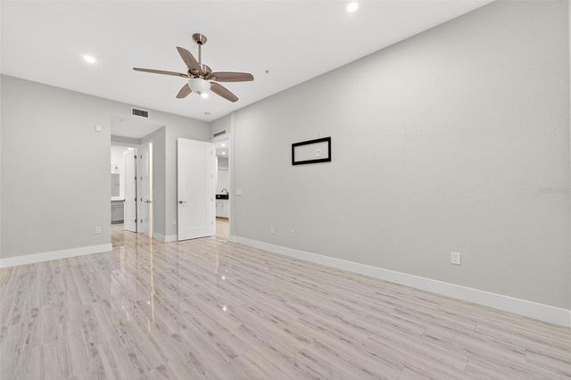 1751 FIREHOUSE LANE 25102, Orlando, FL 32814