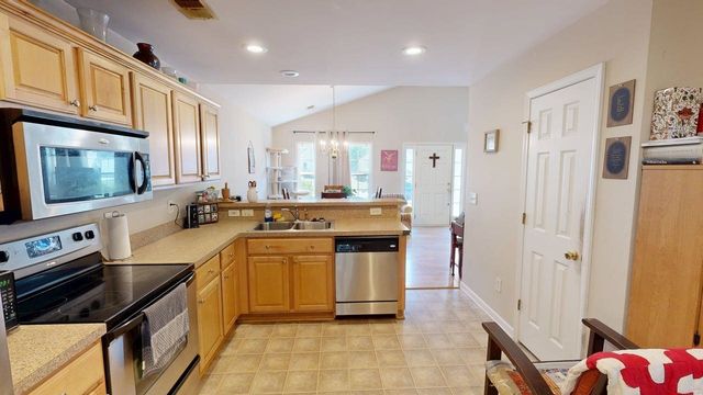 4646 Farm Lake Dr., Myrtle Beach, SC 29579