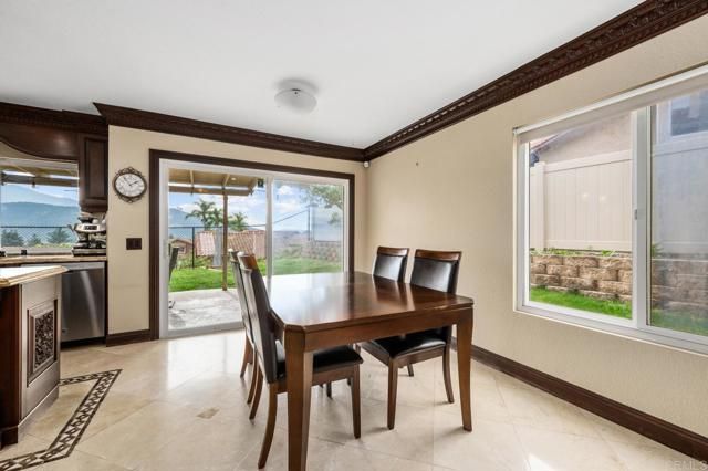 2450 Sawgrass St, El Cajon, CA 92019