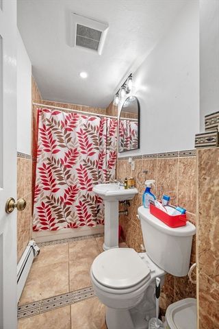 5-A Lorenzo St, Boston, MA 02122