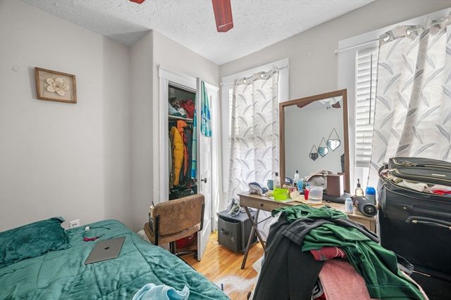 5-A Lorenzo St, Boston, MA 02122