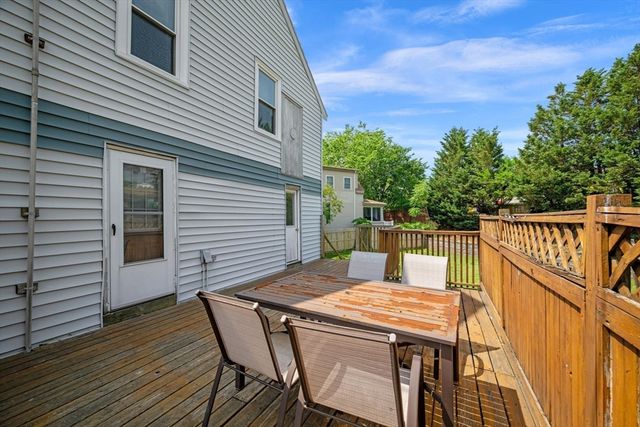 5-A Lorenzo St, Boston, MA 02122