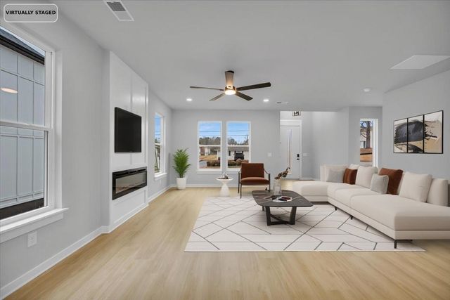 124 Lyman Avenue, Duncan, SC 29344