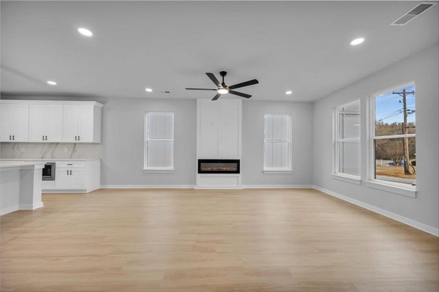 124 Lyman Avenue, Duncan, SC 29344