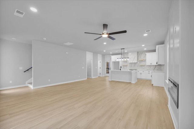 124 Lyman Avenue, Duncan, SC 29344