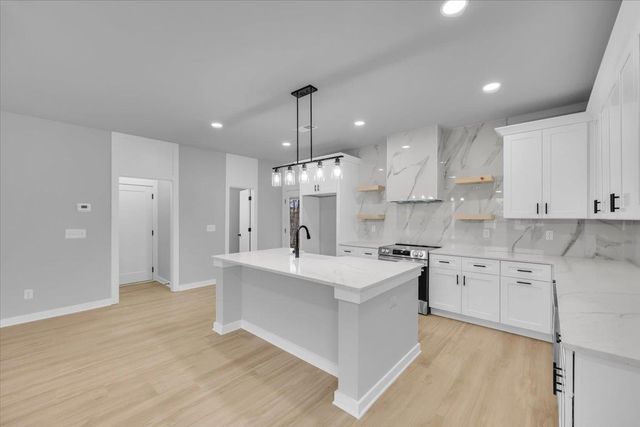 124 Lyman Avenue, Duncan, SC 29344