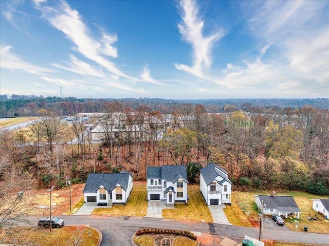 124 Lyman Avenue, Duncan, SC 29344