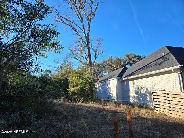 7 N 13TH Terrace, Fernandina Beach, FL 32034