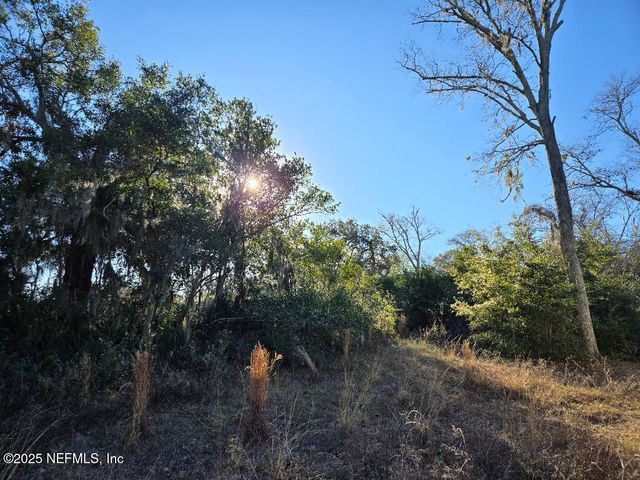 7 N 13TH Terrace, Fernandina Beach, FL 32034