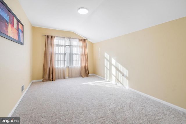 40 REMBRANDT WAY, Hightstown, NJ 08520