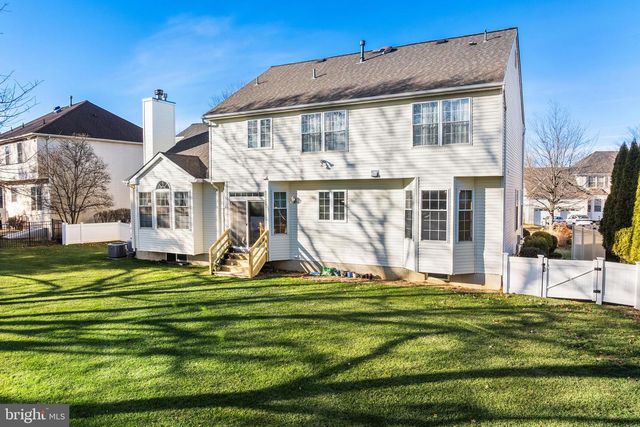 40 REMBRANDT WAY, Hightstown, NJ 08520