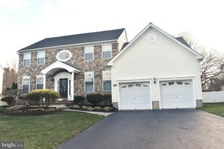40 REMBRANDT WAY, Hightstown, NJ 08520