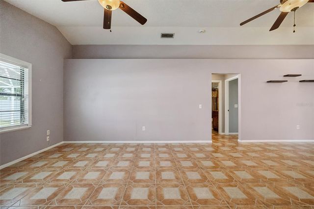 2620 E DORCHESTER DR, Deltona, FL 32738