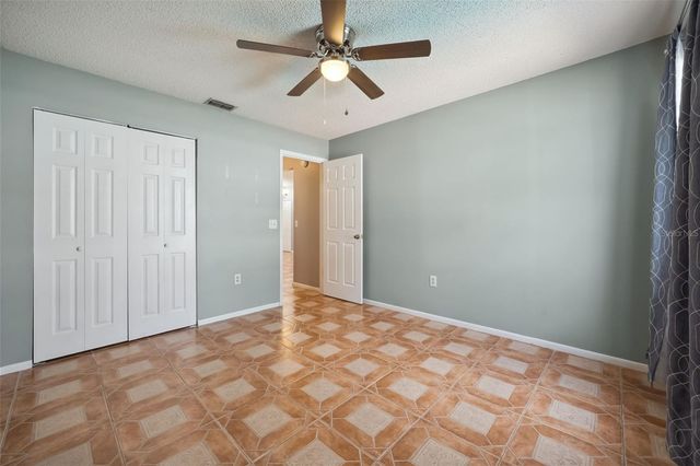 2620 E DORCHESTER DR, Deltona, FL 32738