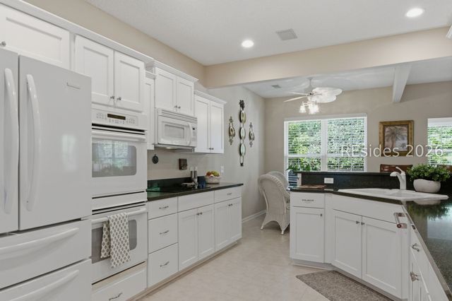 24 Sunbeam Dr, Bluffton, SC 29909