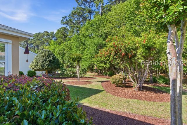 24 Sunbeam Dr, Bluffton, SC 29909