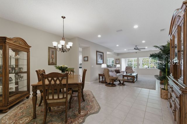 24 Sunbeam Dr, Bluffton, SC 29909