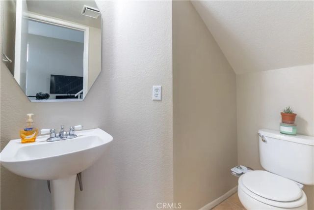 1280 Abbey Pines, Perris, CA 92571