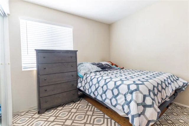 1280 Abbey Pines, Perris, CA 92571