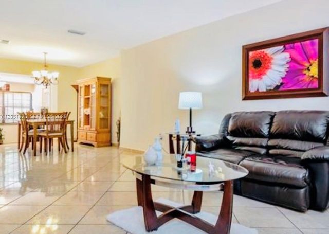 2424 SW 21st Ter, Miami, FL 33145