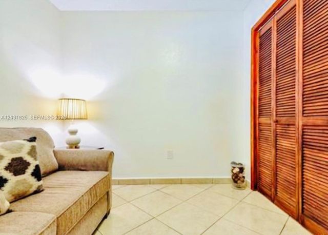 2424 SW 21st Ter, Miami, FL 33145
