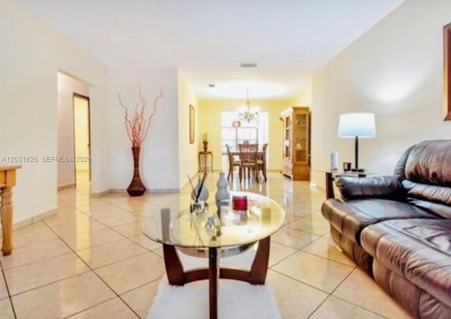 2424 SW 21st Ter, Miami, FL 33145