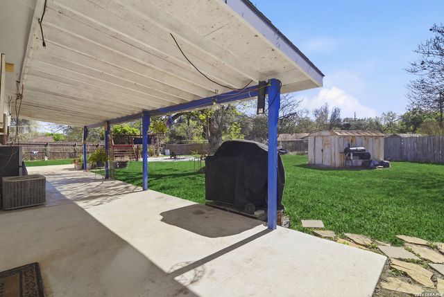 4102 Hunting Path, San Antonio, TX 78218