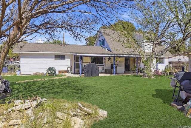 4102 Hunting Path, San Antonio, TX 78218