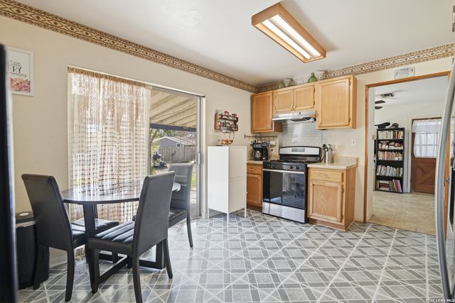 4102 Hunting Path, San Antonio, TX 78218