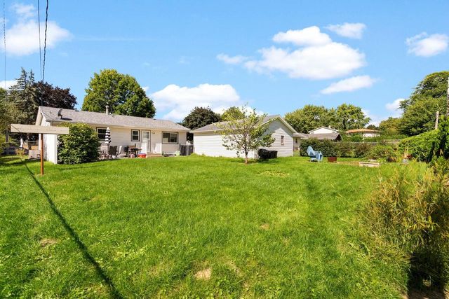 2439 Iva Court, Beloit, WI 53511