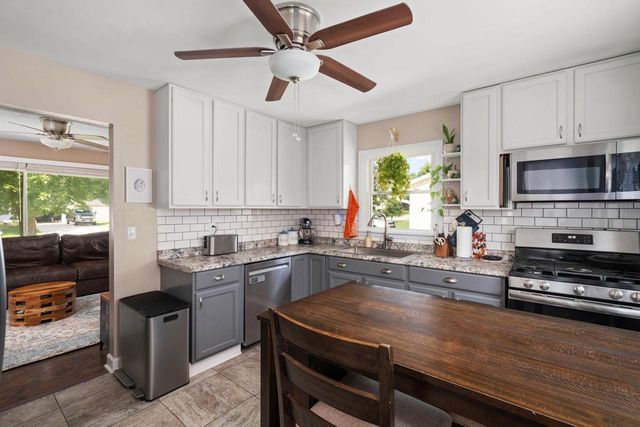 2439 Iva Court, Beloit, WI 53511