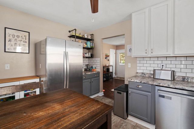 2439 Iva Court, Beloit, WI 53511