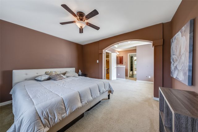 8753 Cherry Lee Lane, Lantana, TX 76226