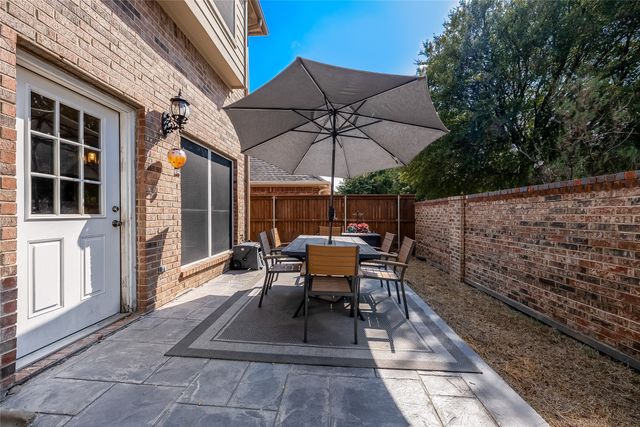 8753 Cherry Lee Lane, Lantana, TX 76226